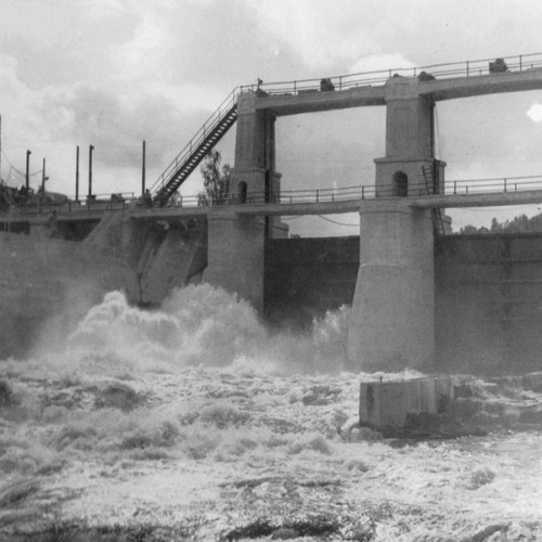 Hydro Building Dunalastair Dam 1930