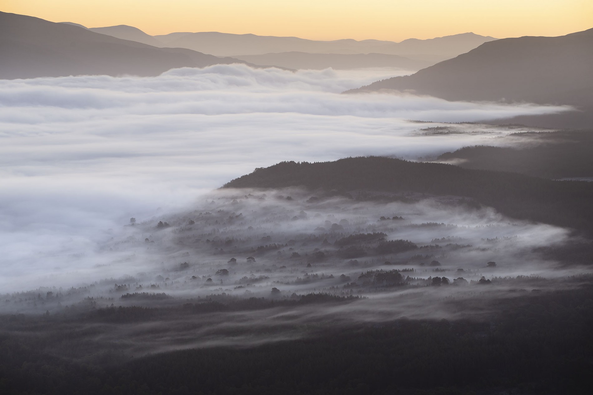 Shed Gallery - Ian Biggs, Photographer - Leagag Sunrise